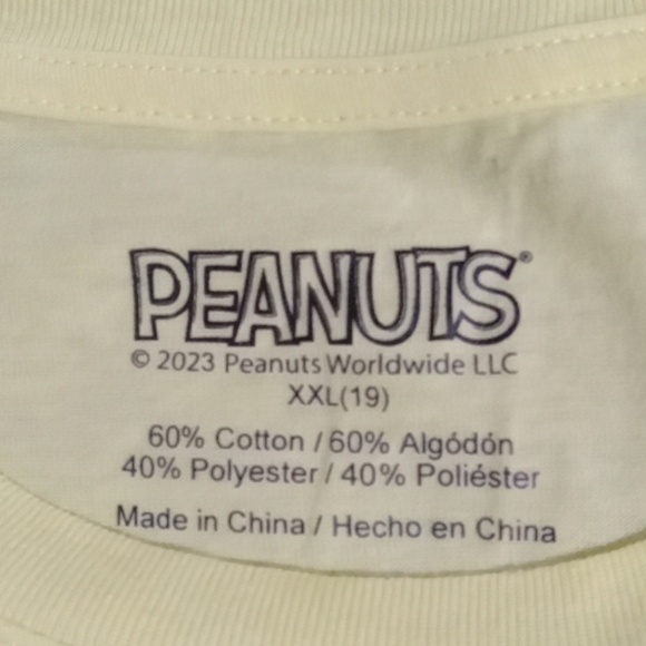 Peanuts shirt - Picture 6 of 7